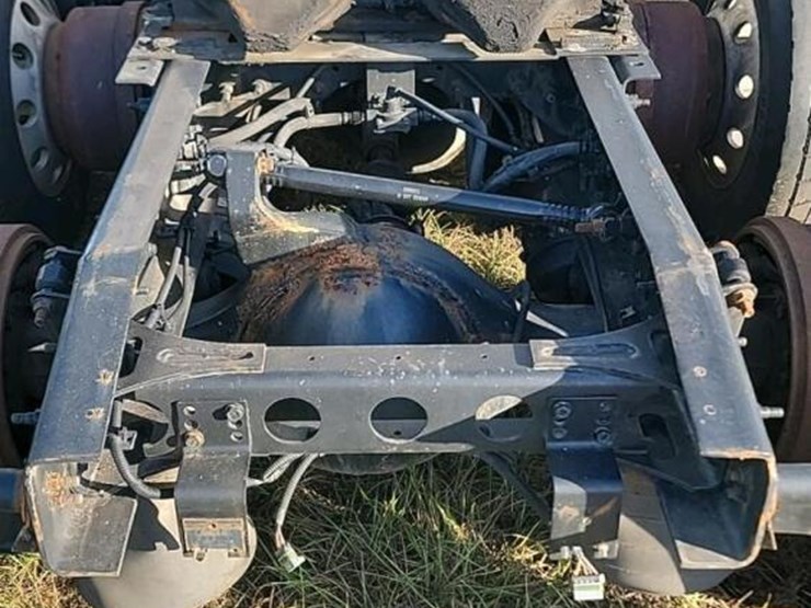 2016-international-prostar-image-10