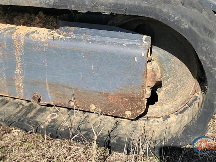 komatsu-pc27mr-3-image-15