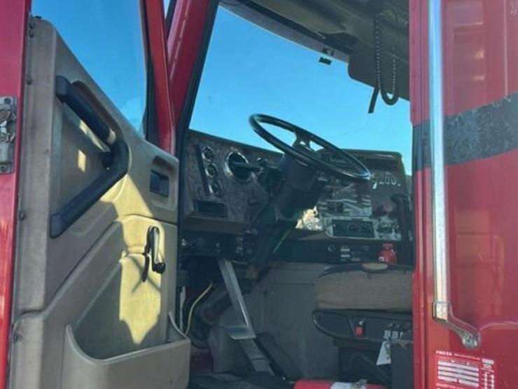 international-9200i-image-23