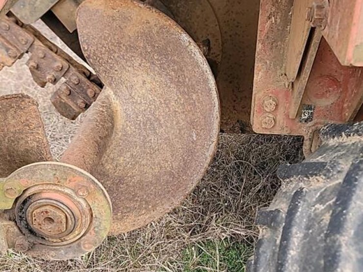 ditch-witch-3700-image-21