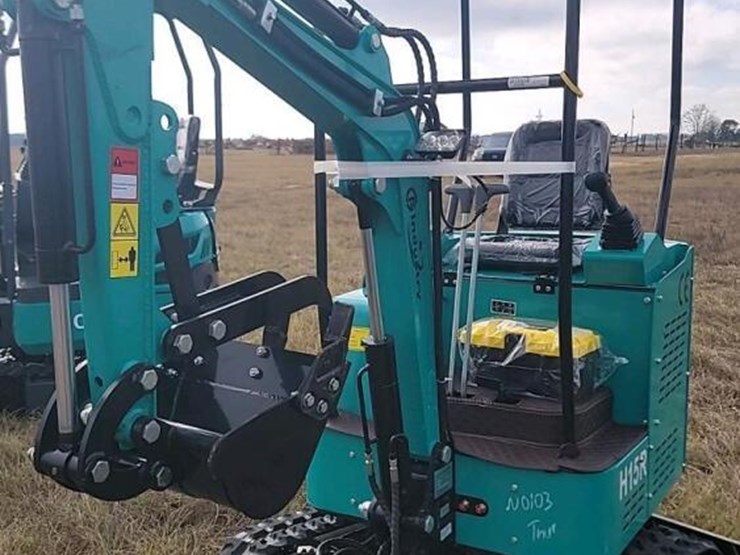 unused-2025-cfg-h15r-mini-excavator,-s/n-20250906w0010:-420cc-gas-eng.,-15"-bkt.,-4x6-tracks,-38.5"-base-image-16