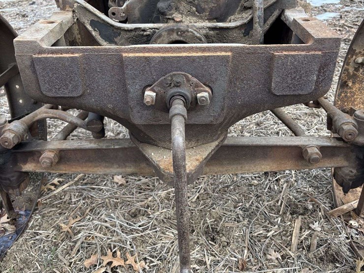 mccormick-deering-wk-40-parts-tractor-image-16
