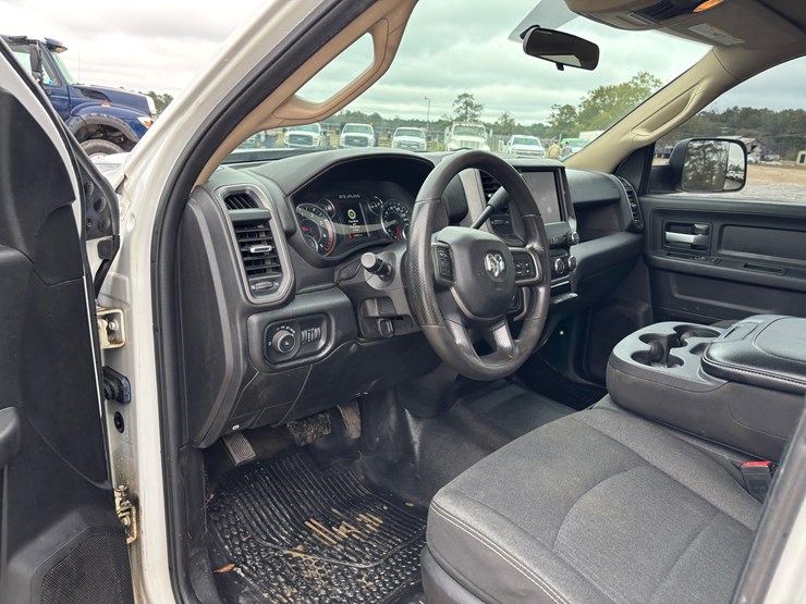 dodge-ram-2500-image-15