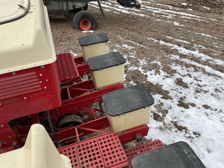 case-ih-900-image-51