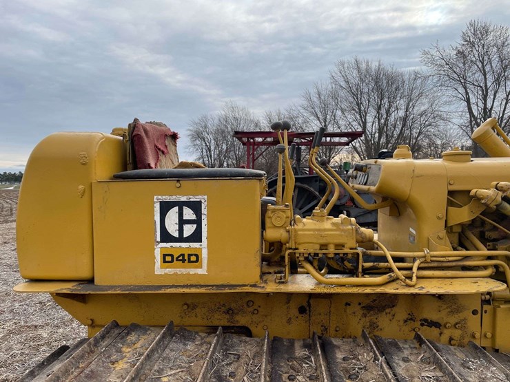 caterpillar-d4d-image-37