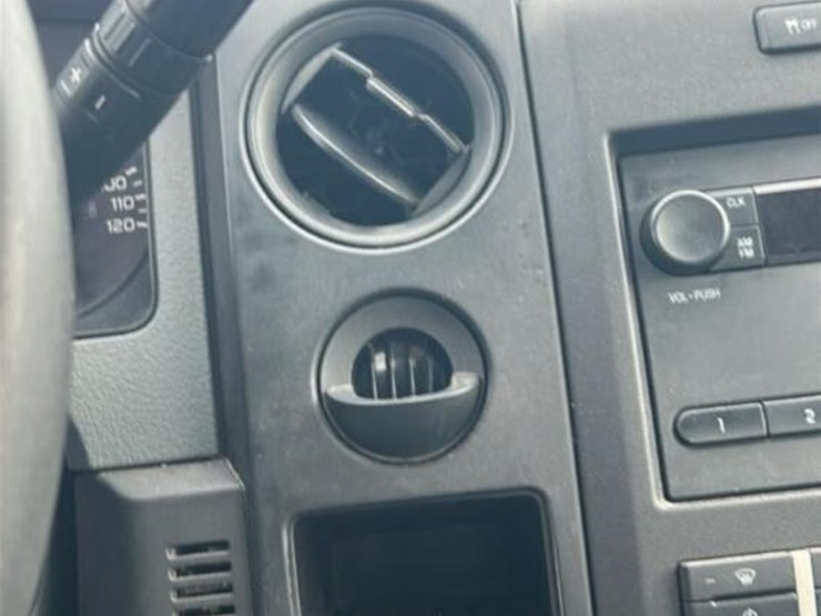 2011-ford-f150-image-15