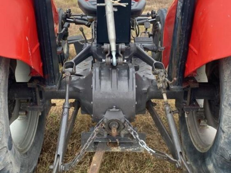 massey-ferguson-240-image-10