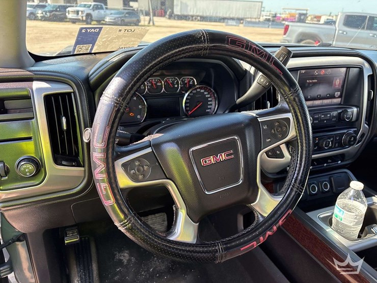 2015-gmc-sierra-1500-slt-image-14