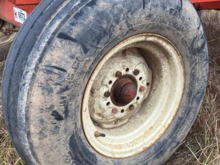 kory-gravity-wagon-w/-hyd.-auger-image-6