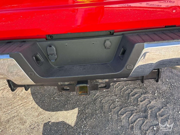 2021-ford-f250-image-23