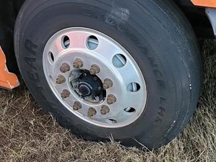 international-prostar-image-5