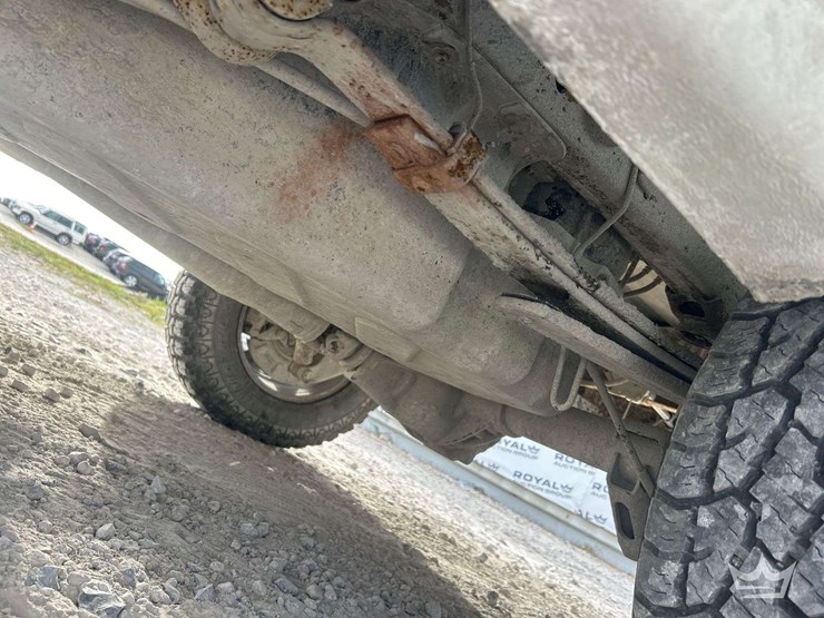 2014-chevrolet-silverado-1500-image-17