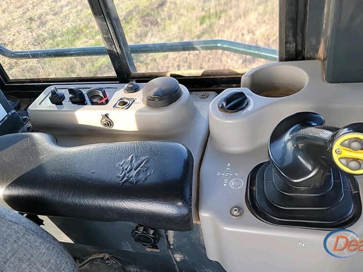 2016-komatsu-d61pxi-23-image-30