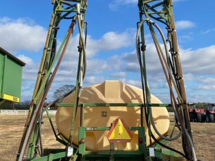 top-air-pull-type-1000-gallon-folding-sprayer,-s/n-6301-w/-monitor-image-7