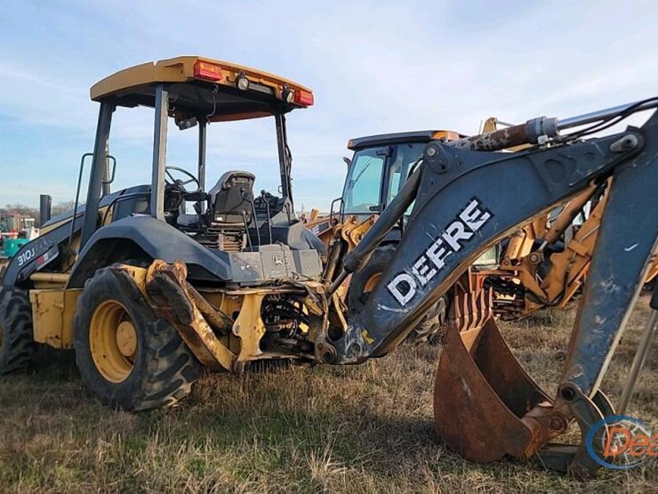 deere-310j-image-3