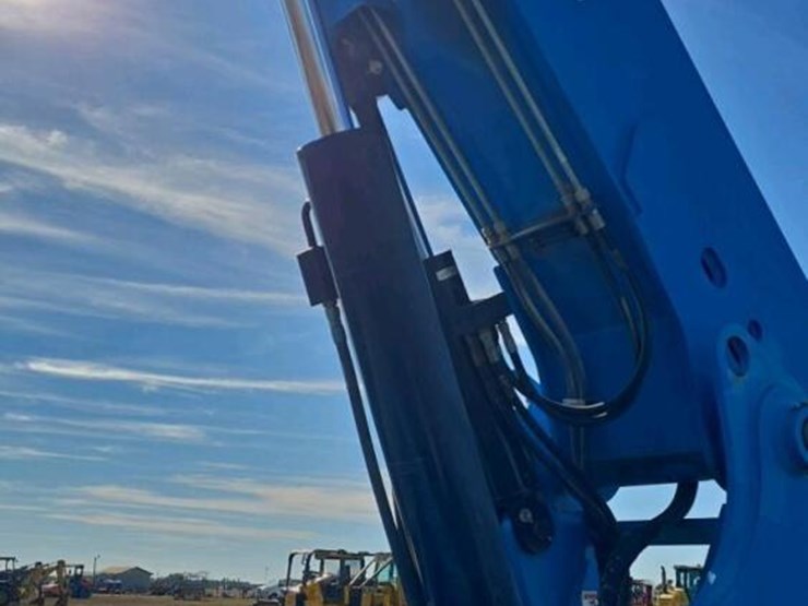 2017-genie-gth636-image-15