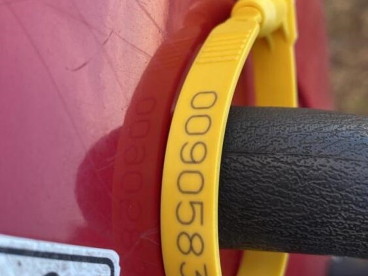 mahindra-2638-hst-image-21