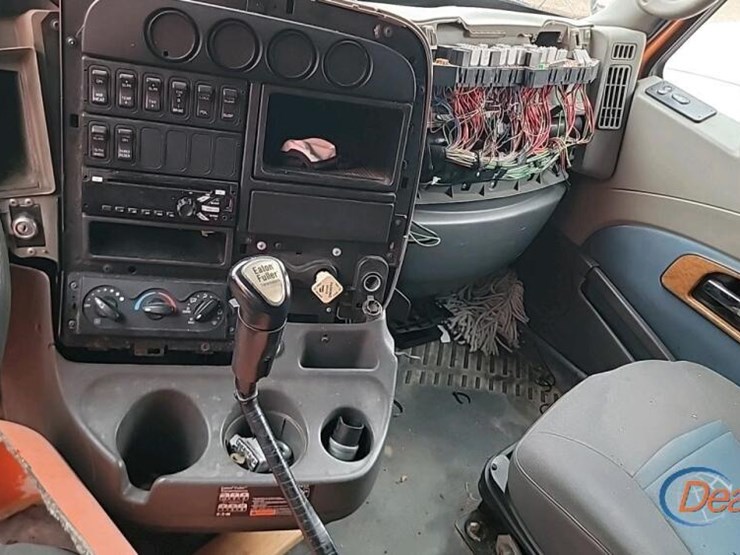 international-prostar-image-17