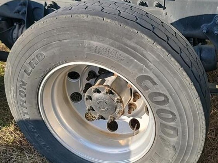 2015-international-prostar-image-7