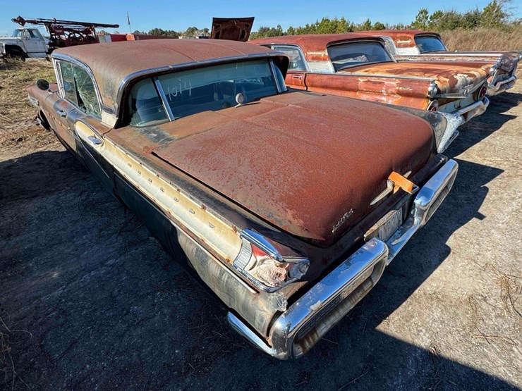 1959-mercury-turnpike-image-4