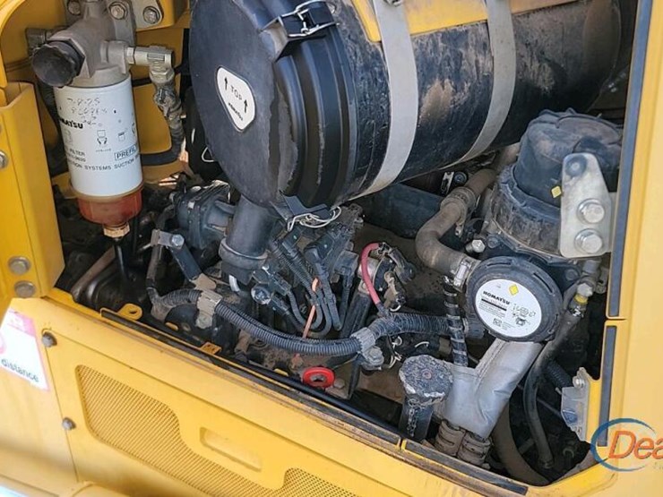 2016-komatsu-d61pxi-23-image-25