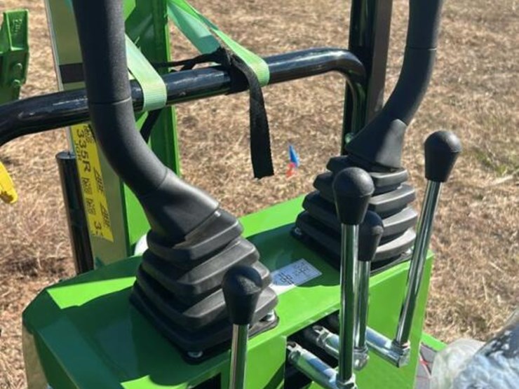 2025-dig-swift-ds-15g-mini-excavator,-s/n-250714029:-canopy,-briggs-13.5hp-eng.,-186-hrs-image-8