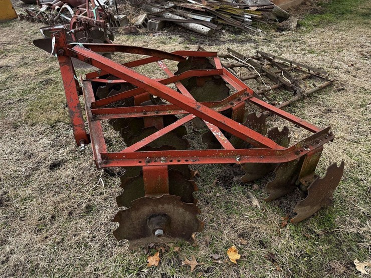 68"-notch-blade-disk-w/-1-section-drag-harrow-image-7