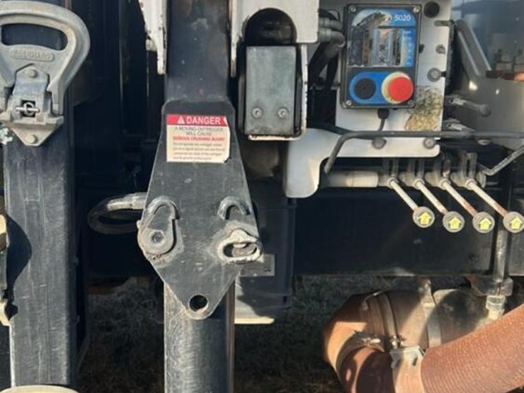 kenworth-t800-image-12