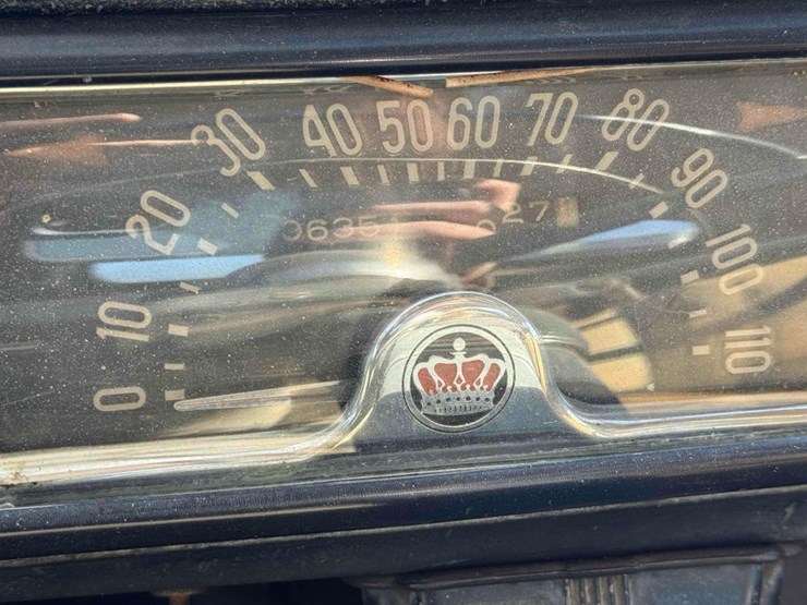 1948-chrysler-lindsor-image-11