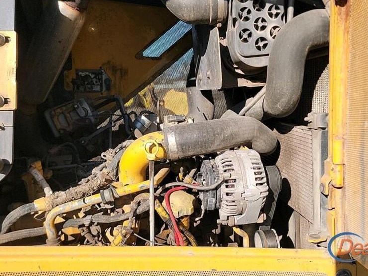 2013-deere-650k-xlt-image-12