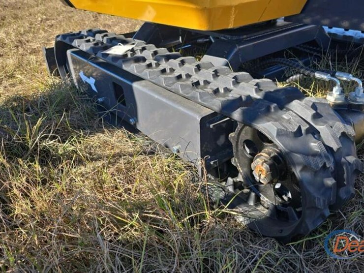 unused-2025-cfg-qk20r-mini-excavator,-s/n-9060863:-23hp-gas-eng.,-2-cylinders,-bkt.-image-5