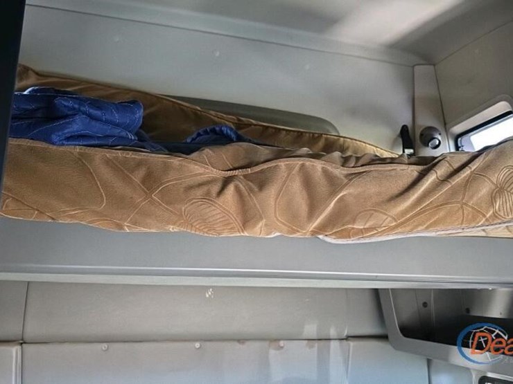 2015-international-prostar-image-32