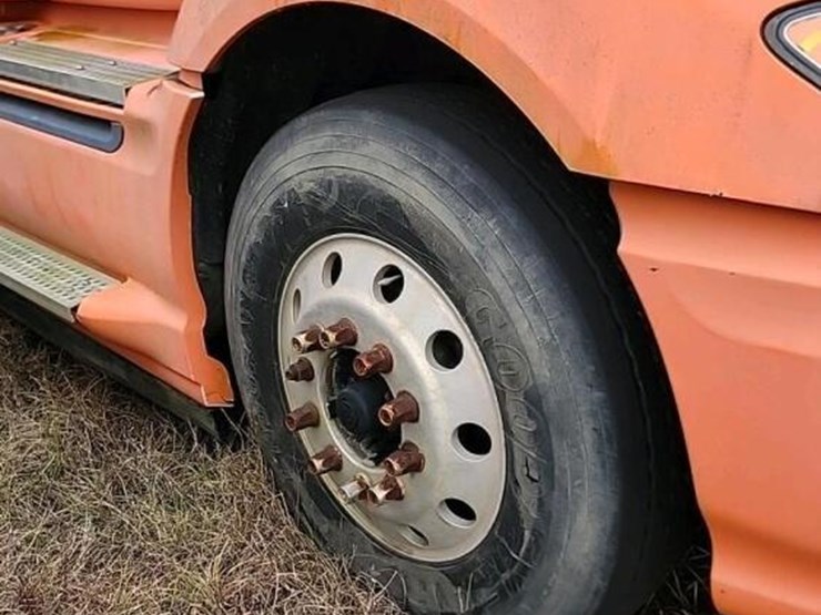 international-prostar-image-5