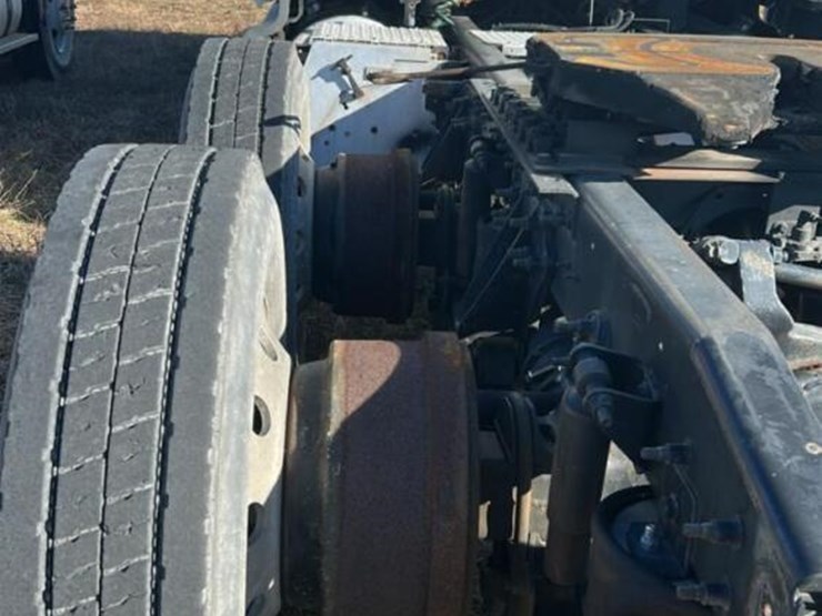 2015-international-prostar-image-13