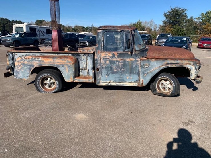 classic-car-#198-image-2