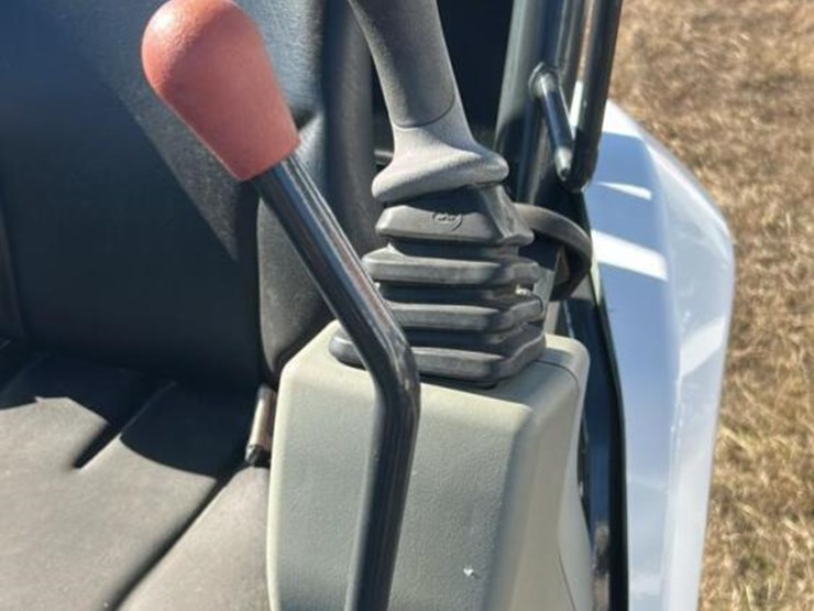 bobcat-e42r2-image-15