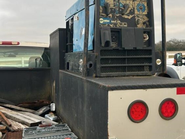 2006-chevrolet-3500-image-4