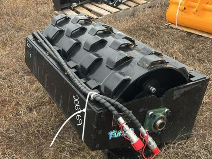future-mcw39-hydraulic-mini-compactor-wheel,-s/n-251021-image-3
