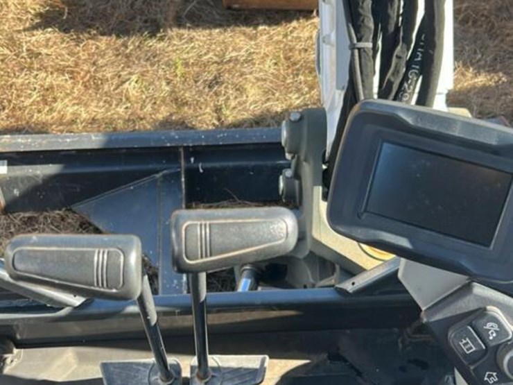 bobcat-e42r2-image-12