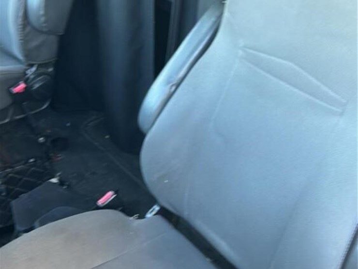 2015-international-prostar-image-21