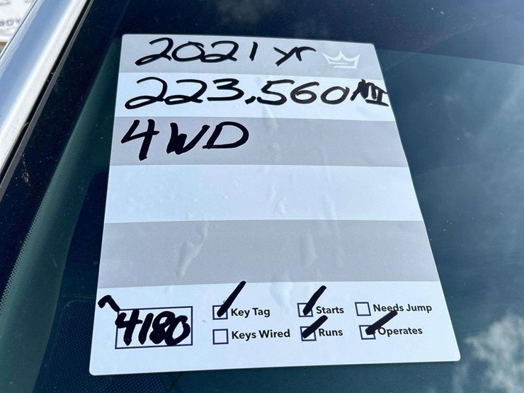 2021-chevrolet-silverado-2500-image-34