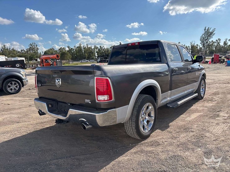 2014-dodge-1500-image-3