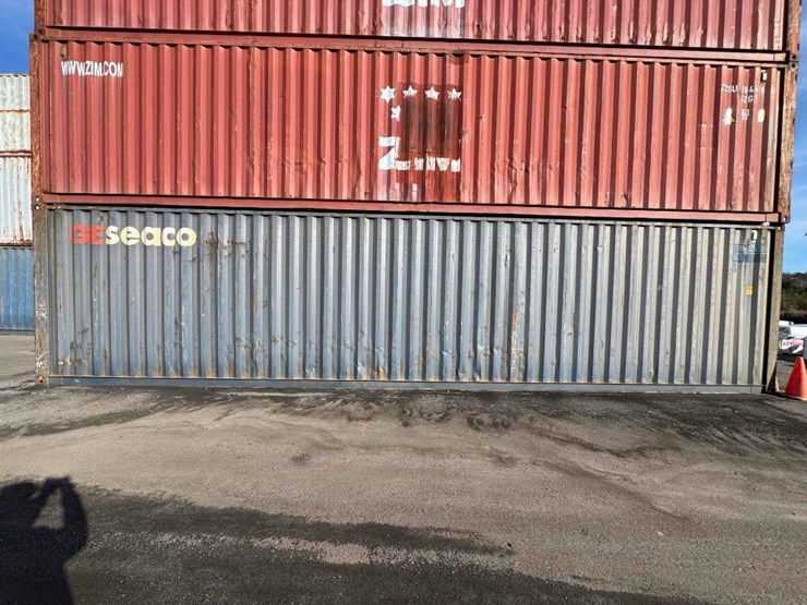 40ft-shipping-container-image-2