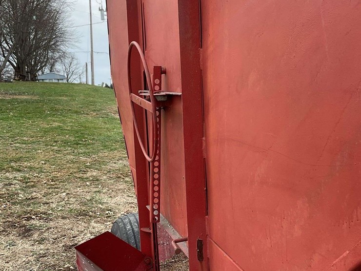 m&w-gravity-wagon-image-16