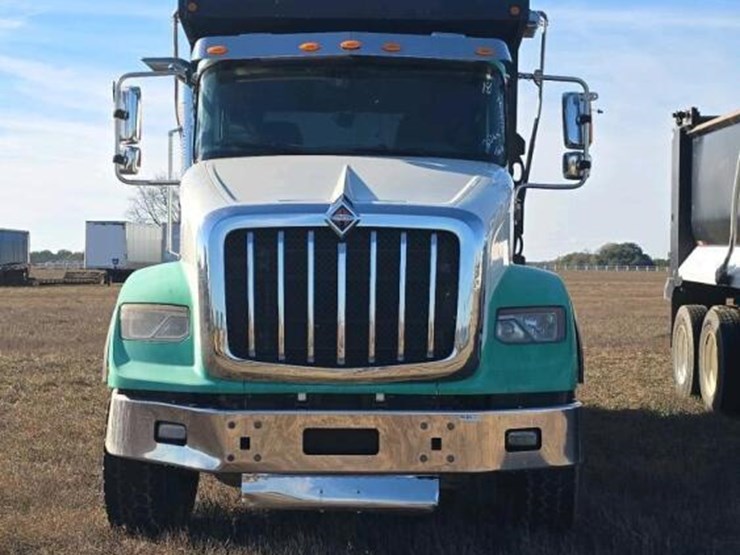 2019-international-hx615-image-2