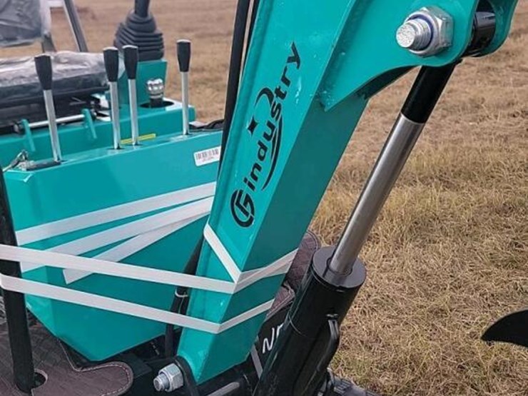 2025-cfg-industry-mh12rx-image-3