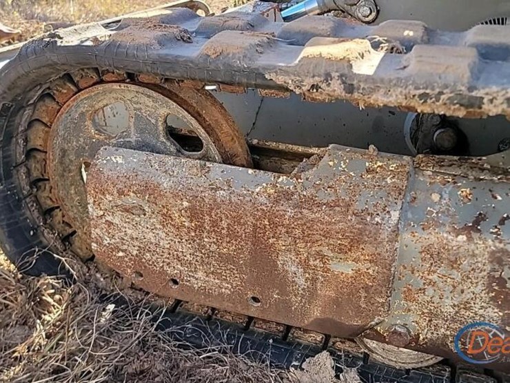 2013-yanmar-vio25-4-image-20