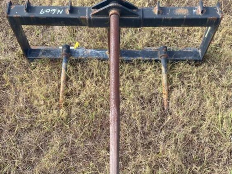 hay-spear-for-skid-steer-image-1