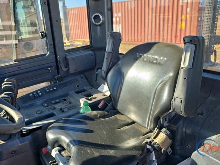 hyundai-70d-9-image-19