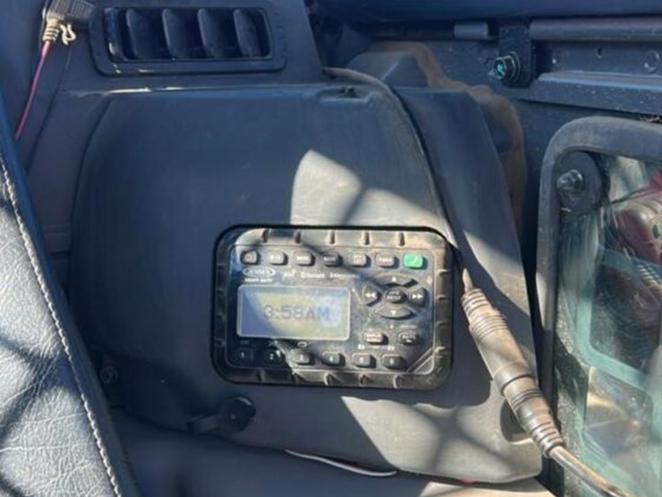 2021-kubota-svl75-2-image-19